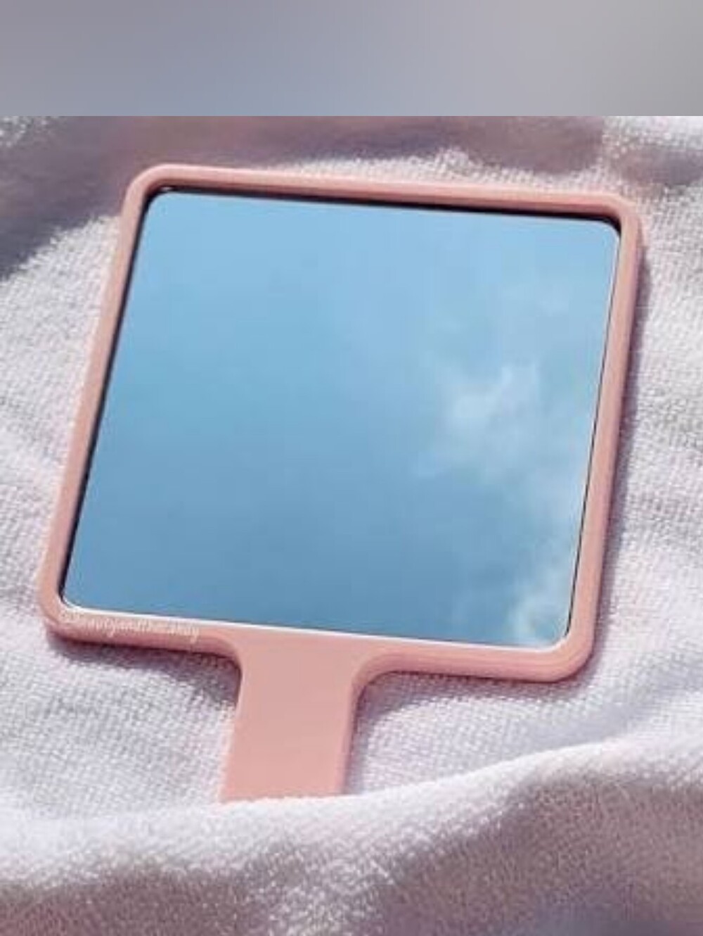 🧚‍♀️Kylie Skin DISCONTINUED 2019 Hand Mirror NWT